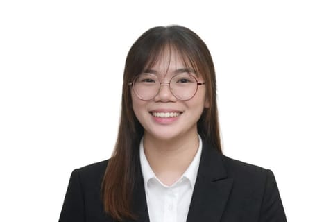 Photo of Lynn Dawisan